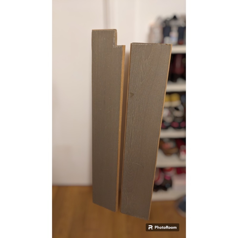 Deux lattes de parquet