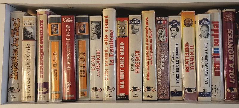 Lot d'une centaine de vhs