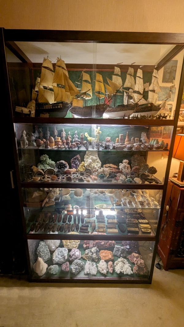 Vitrine modulaire pour colle