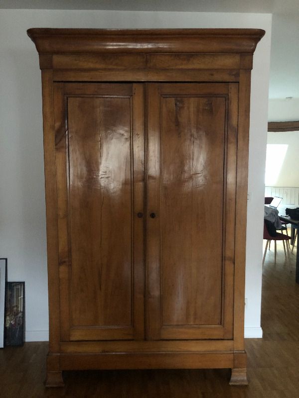 Armoire ancienne en bois