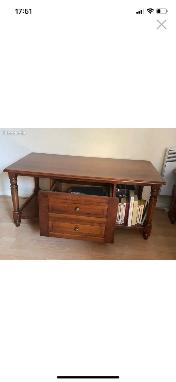 Table basse en merisier mass