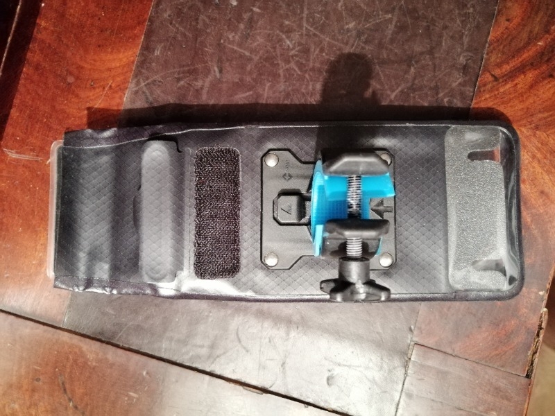 Support téléphone vélo
